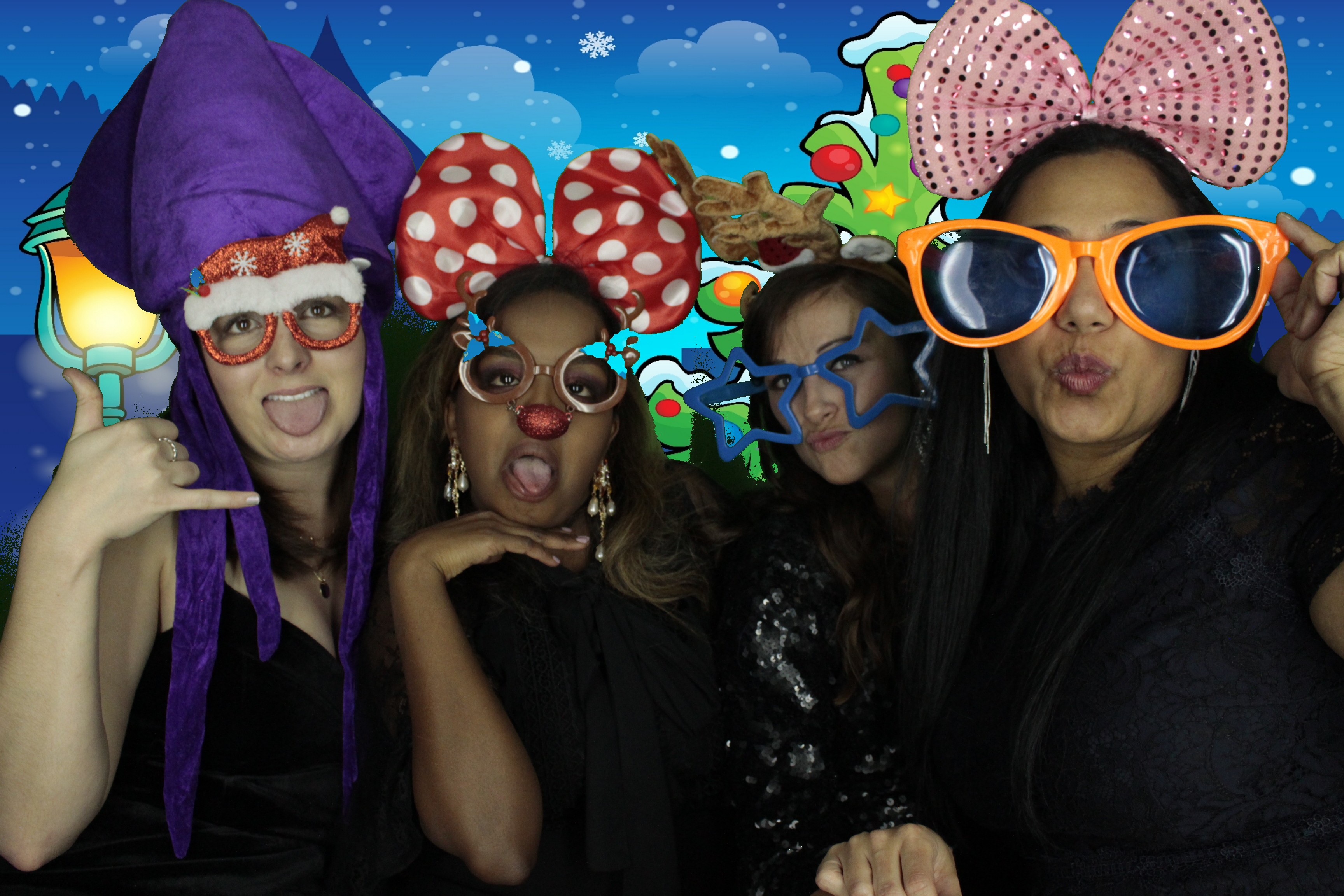 Staffing 360 Solutions Christmas Party | View more photos from the event at gallery.myphotoboothexperience.co.uk/u/MyPhotoBoothExperienceLtd/Staffing-360-Solutions-Christmas-Party-0
